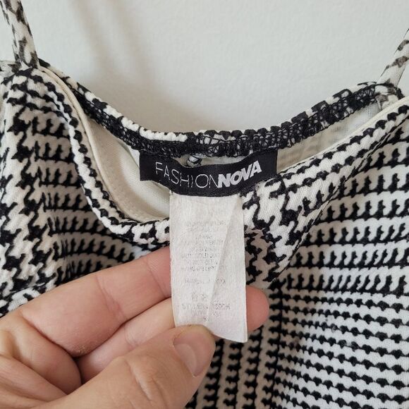 Fashion Nova Bills To Pay Houndstooth Bodycon Mini Dress Baddie Clubwear XS - Picture 11 of 11